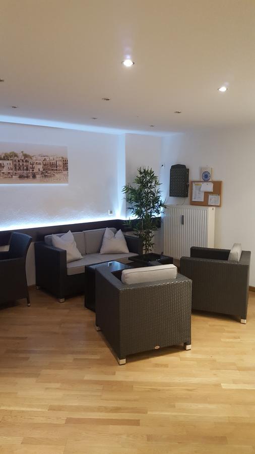 Pension "Zum Raubritter" Langquaid Extérieur photo